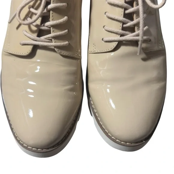 Vionic Adina Lug Sole Patent Leather Platform Oxfords. Sz 7 - Picture 3 of 7